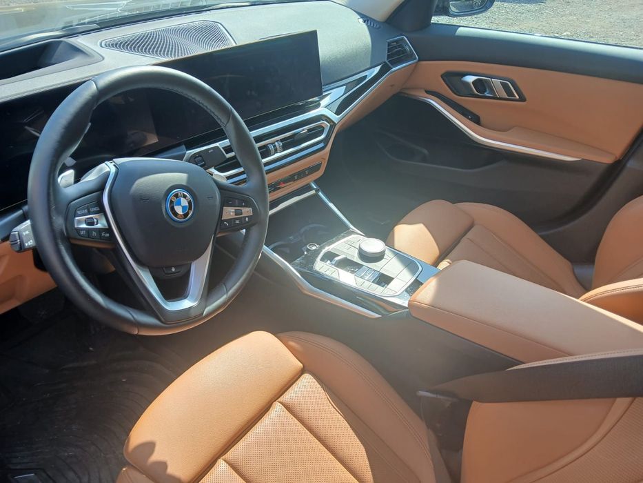 BMW Seria 3 2022 — imagine 5