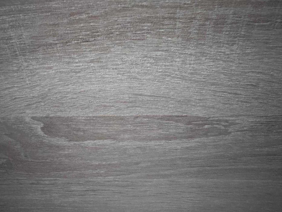 Продам 3 стола офисных