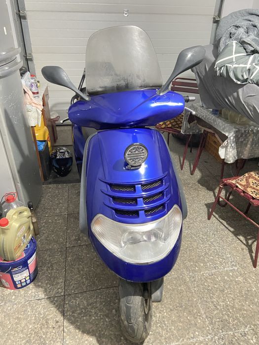 Vand scuter piaggio hexagon 250cc 4t