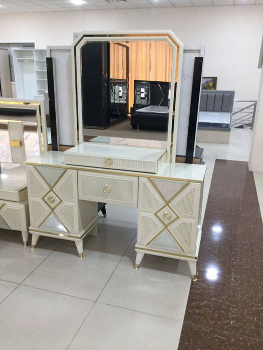 Мебельлар сотувда