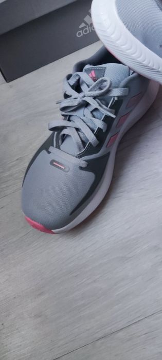 Маратонки Адидас