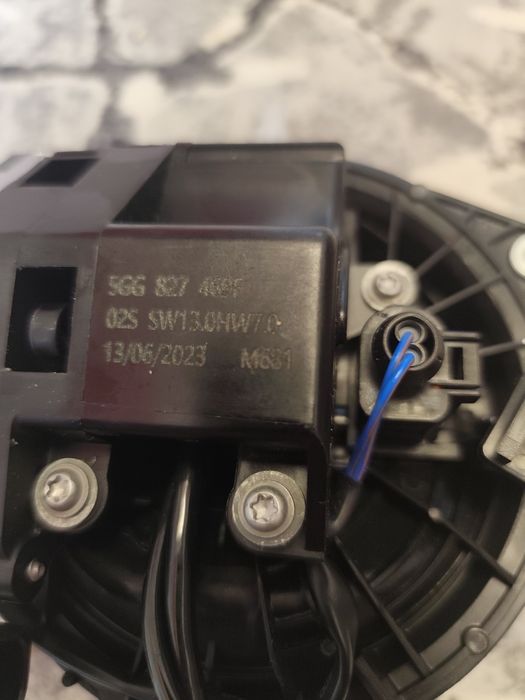Cameră Marșarier OEM Volkswagen Golf 7 / Golf 7.5 – Montaj și Calibrar