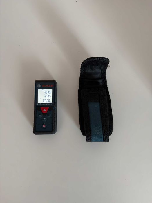 Bosch GLM 40 - Telemetru laser, 40 m, +/-1.5 mm/m, 10 valori memorate