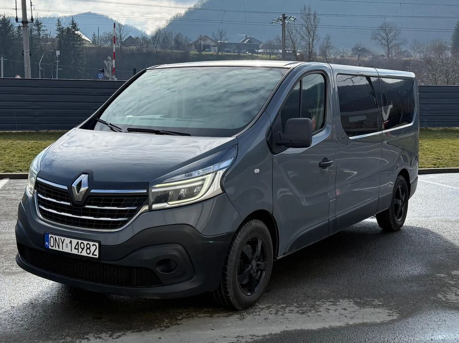 Renault Trafic 2.0 Dci 8+1 locuri