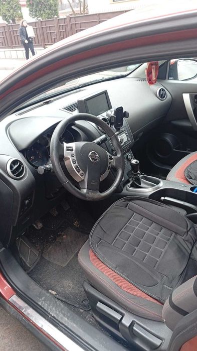 Vând Nissan Qashqai 2008