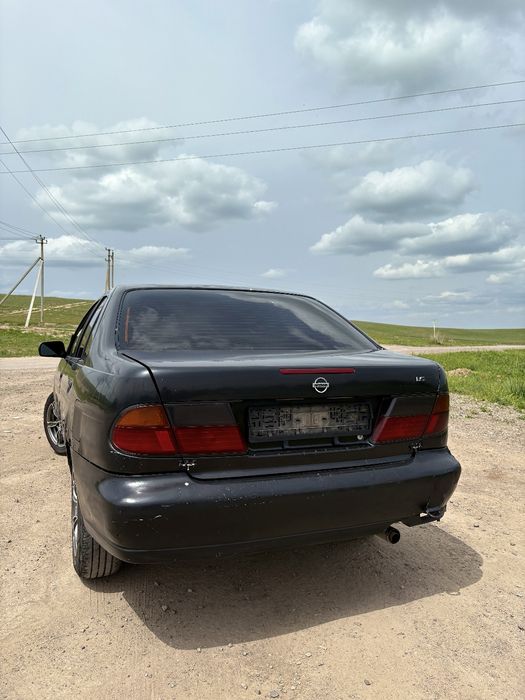 Nissan Almera ( Pulsar ) 1996г.