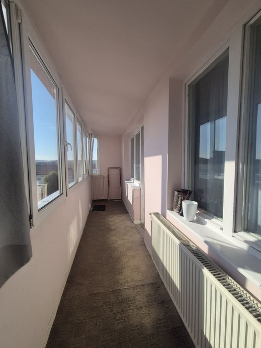 Închiriez apartament 2 camere