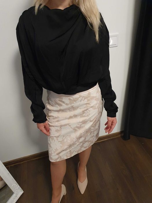 Reserved bluză cu luciu satinat, negru, mărime 34 / XS, NOU