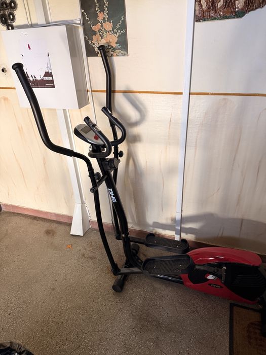Eliptica si bicicleta 2 piese diferite