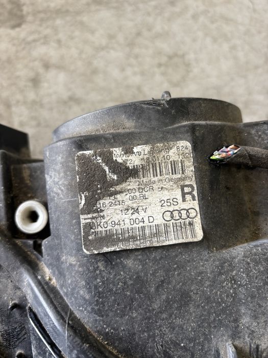 фарове за audi A4 B8 xenon