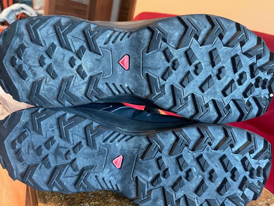 Vand ghete Salomon, ideale munte/ski