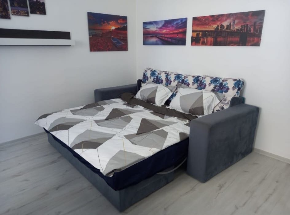 Inchiriez apartament 2 camere, ultracentral.