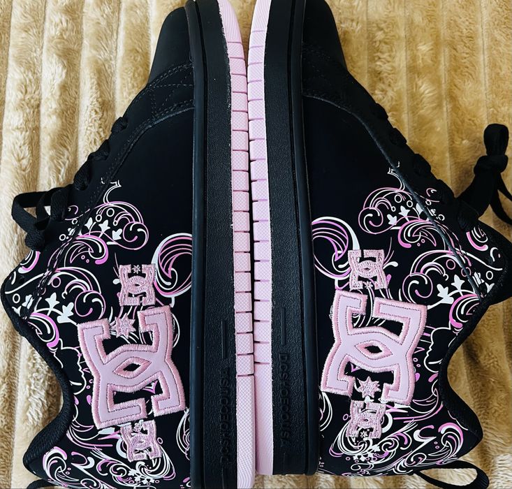 Pantofi DC court graffik Pixie roz si negru