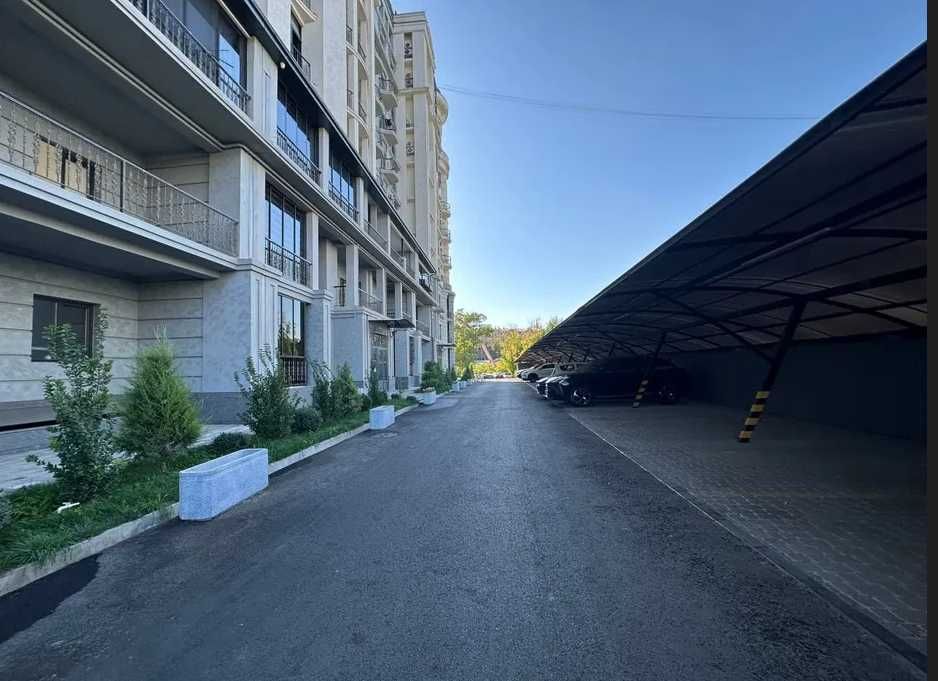 Ж\К "Дархан Авеню" ул.Асака (Пушкинская) пересечение 2 й пр-д Паркент