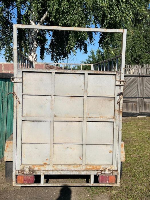 Коневозка прицеп