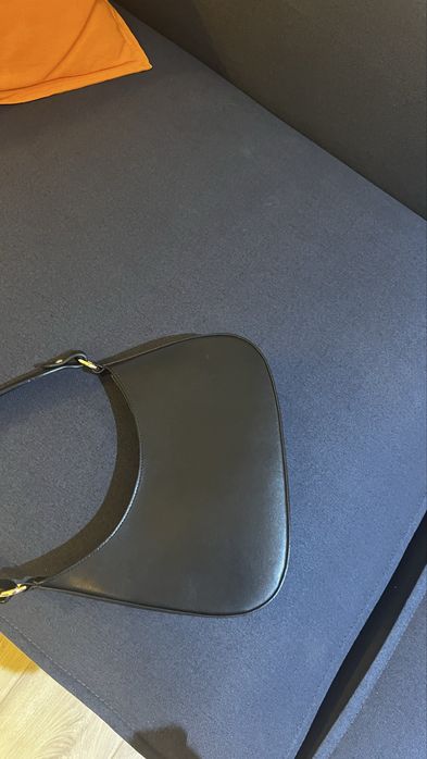 Сумка хобо продам