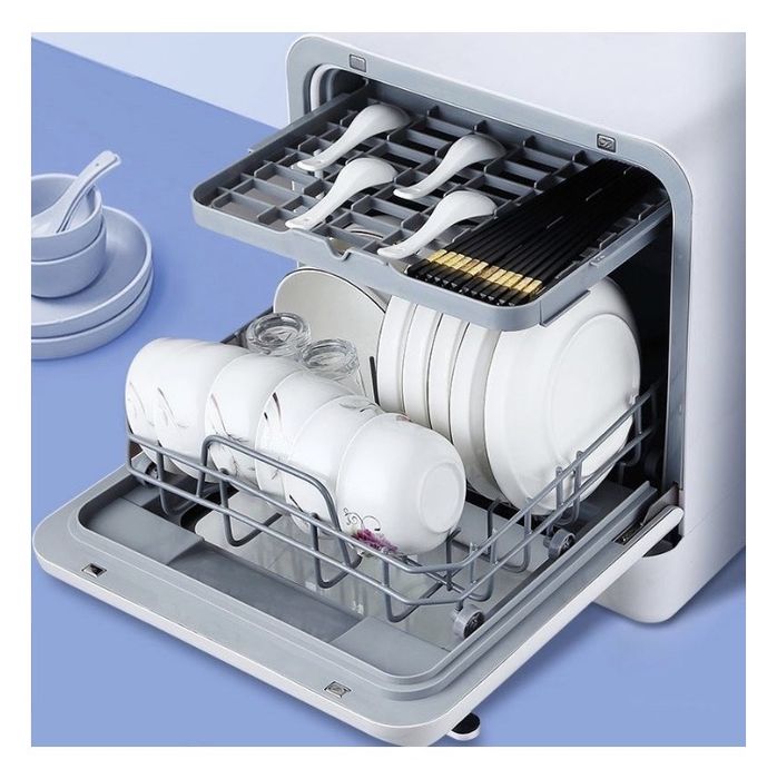 Продам посудомоечную машину