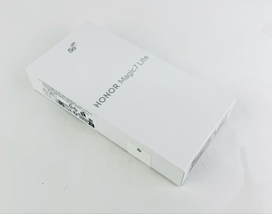 НОВ! Honor Magic 7 Lite 256GB 8RAM Black 2г. Гаранция!