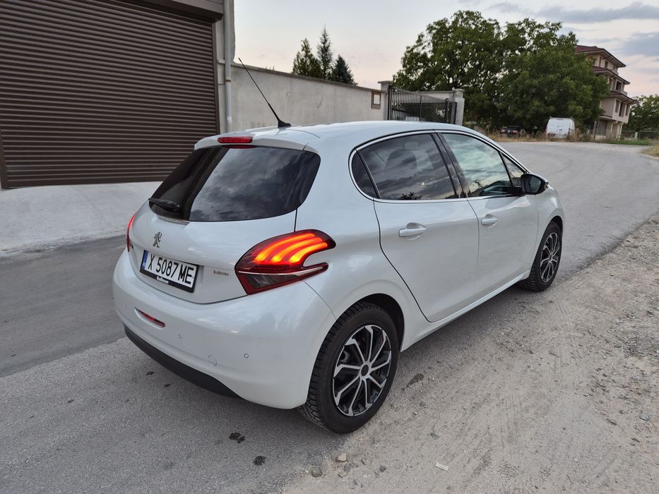 Peugeot 208 1.6 ghi
