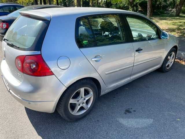 VOLKSWAGEN Golf 2004 — imagine 3