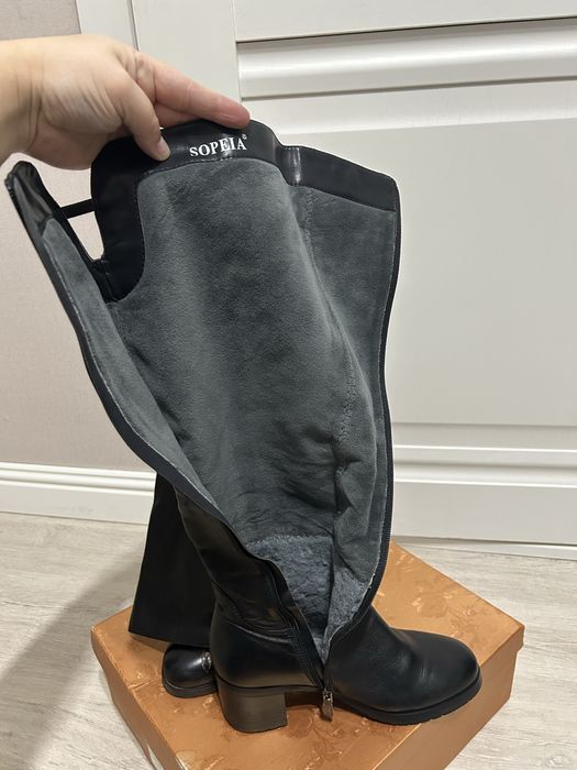 Италянская кожа,Sopela