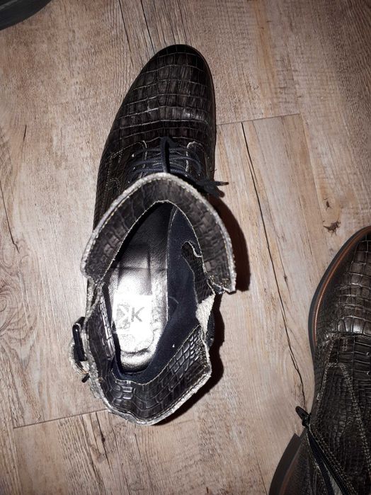 Продавам дамски боти изгодно