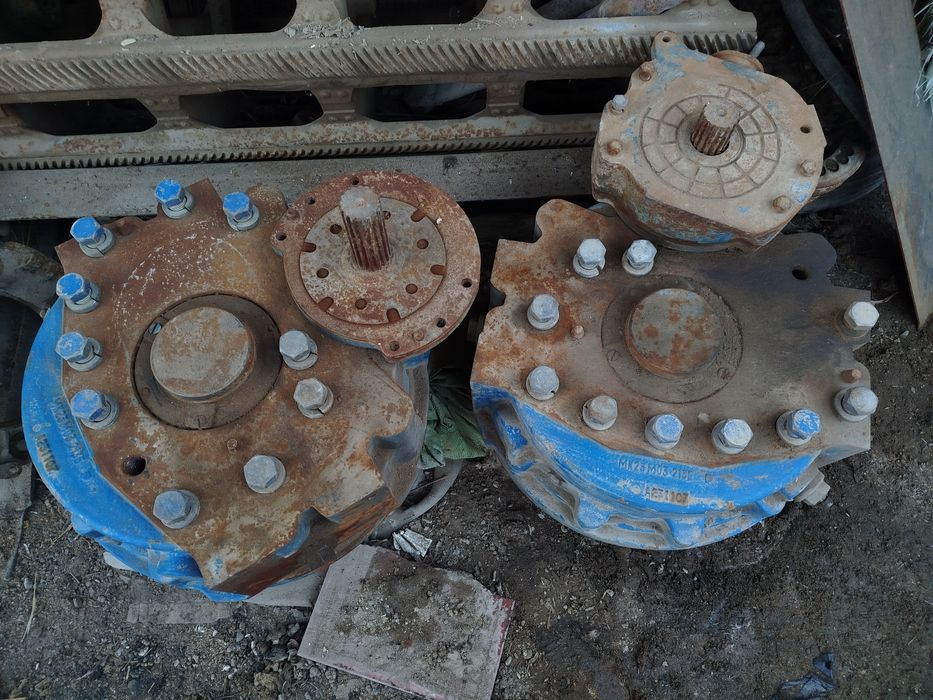 Камбайн 954 бартой сотилади