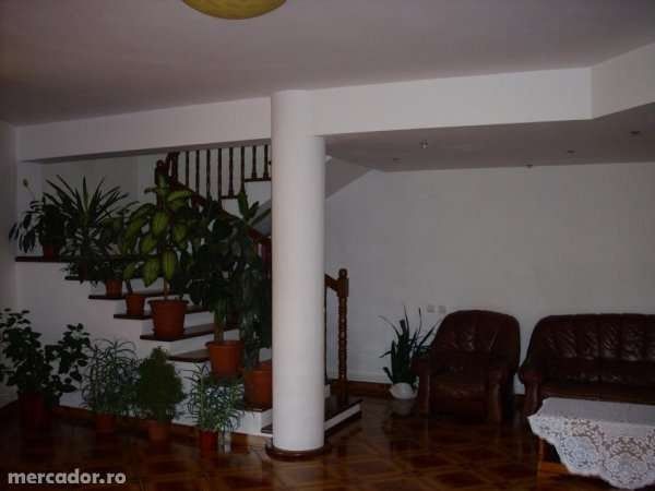 Proprietar casa premium parc Sub Arini Cl.Dumbravi zona exceptionala