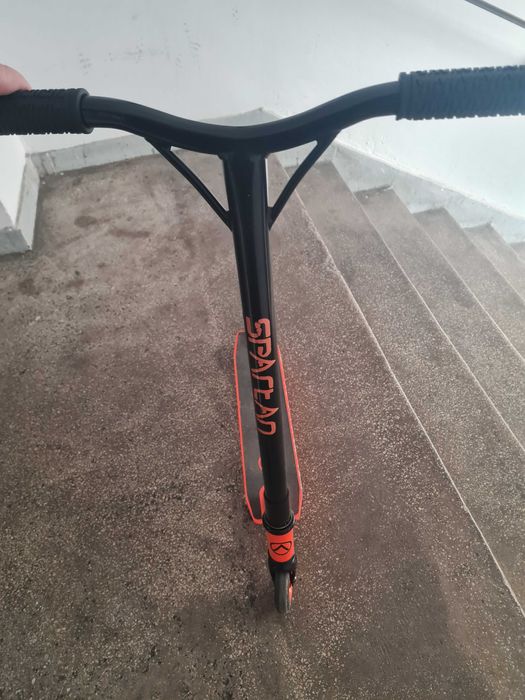 Vand trotinetă  folosită