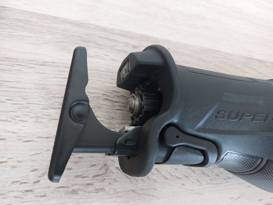 Fierastrau sabie milwaukee cu variator turatie M18 FSX, stare noua