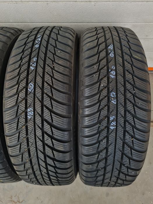 Зимни гуми 4 броя BRIDGESTONE Blizzak LM001 185 60 R16 дот 0620