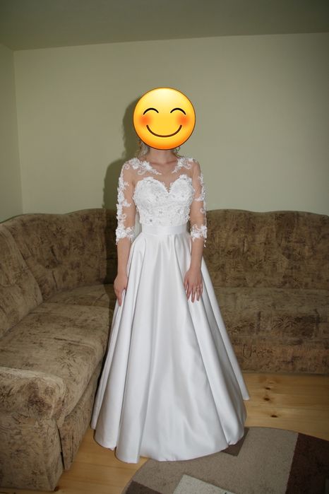 Rochie mireasa Sadrini