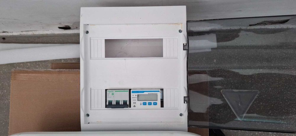 Трифазнен инвертор Huawei 10kw sun 2000 M1