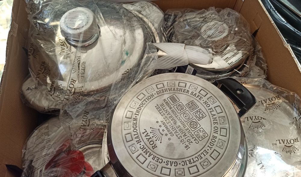 Набор кастрюль для дома