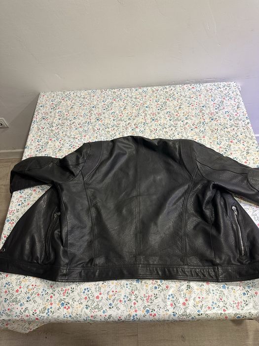 Кожаная куртка Dsquared