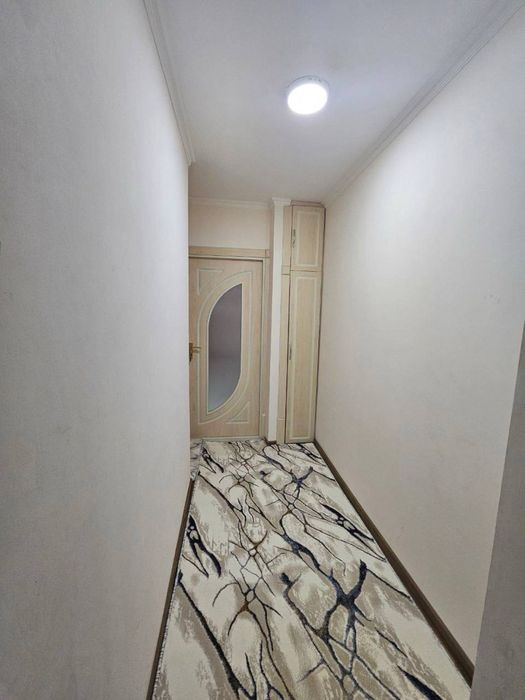 Продам двух комнатную квартиру