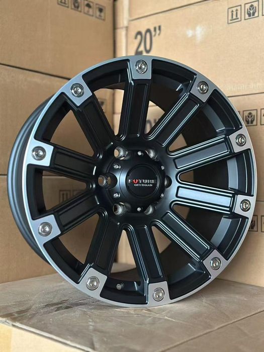 Продам комплект новых дисков 20"  Future
