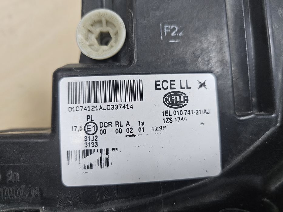 Ляв фар BMW 1 F20 F21 lqv far бмв 1 ф20 21