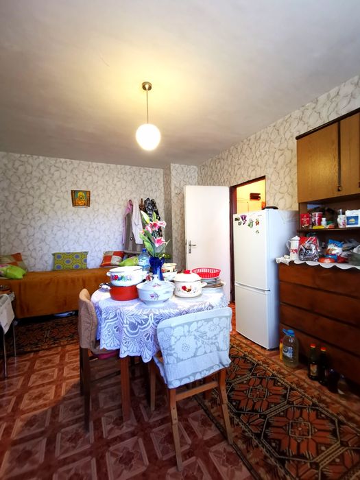 Продава се Двустаен апартамент в Горна Оряховица - 65 кв.м за 730 €/кв.м - Снимка #3