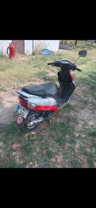 Vand scuter 49 cm ,marca Peugeot