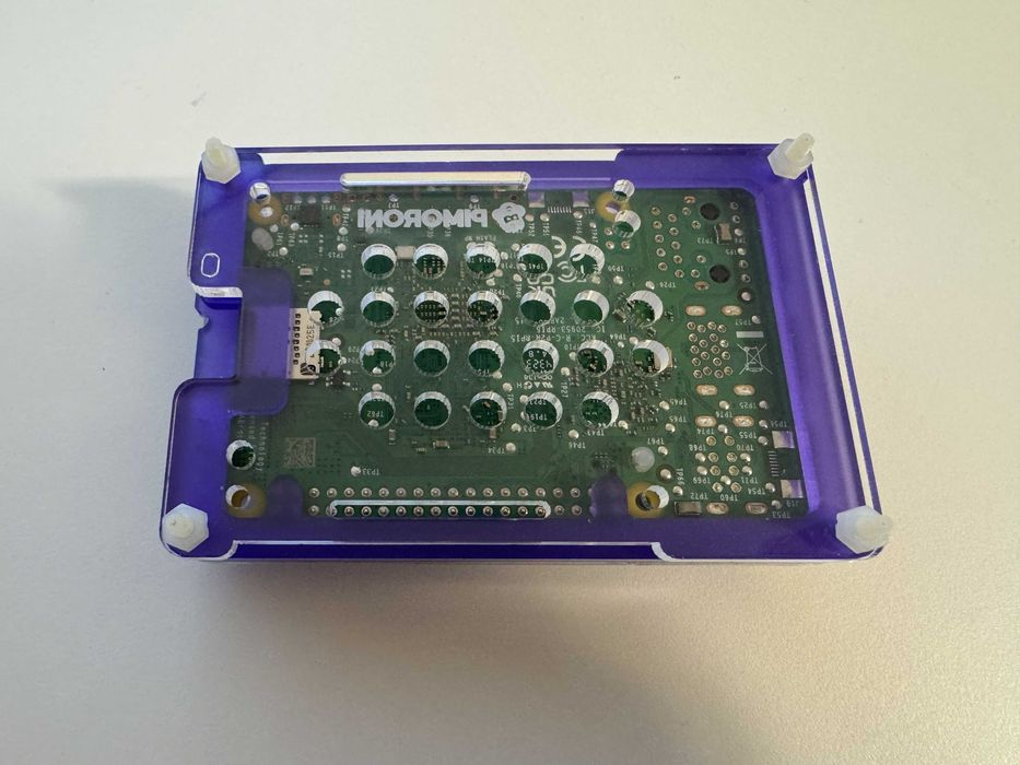 Kit Raspberry Pi 5 8GB, alimentator, carcasa