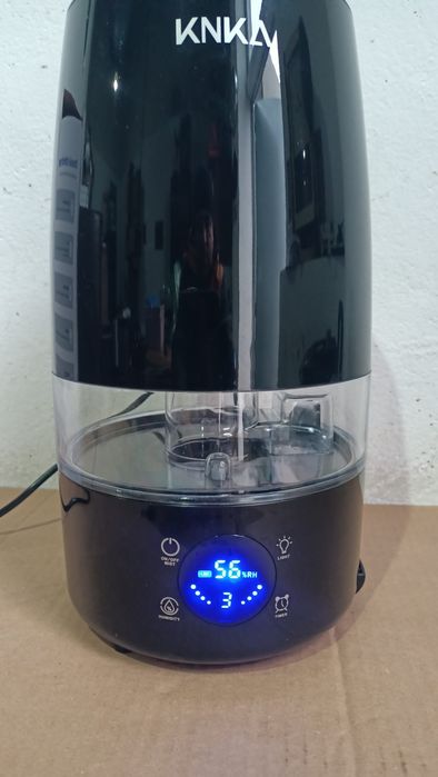 Umidificator Nou Cu Ultrasunete KNKA Cu Difuzor Uleiuri Integrat 4,5 L