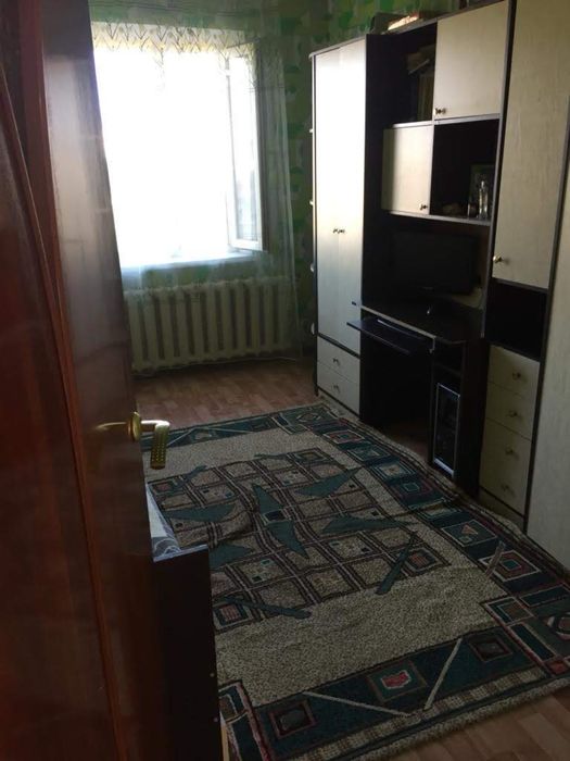 Бесплатно кровати, шкаф