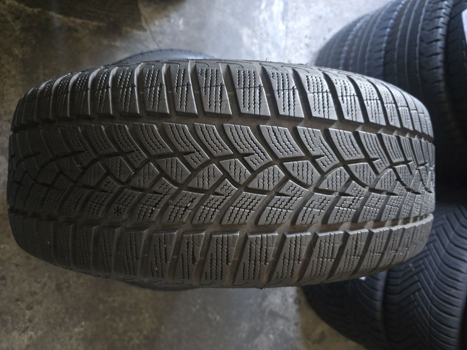 Goodyear  215/55 R17 98V MS iarnă