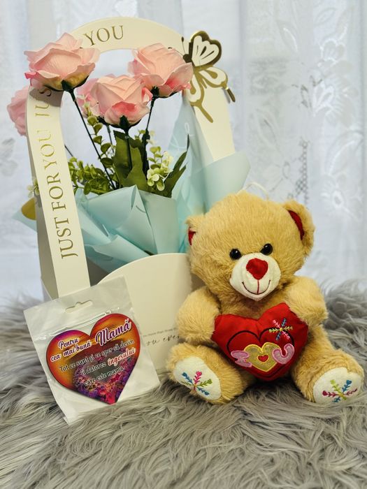 Cadouri/aranjamente 1-8martie/valentine’s day si nu numai