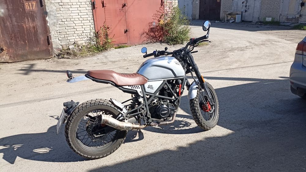 Мото Minsk SCR250