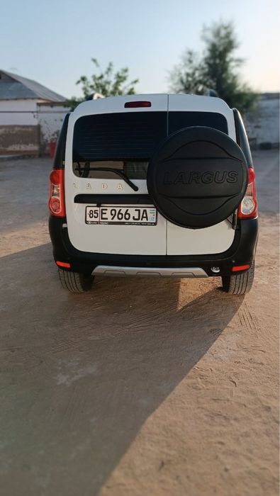 Лада Ларгус кросс 7 кишилик