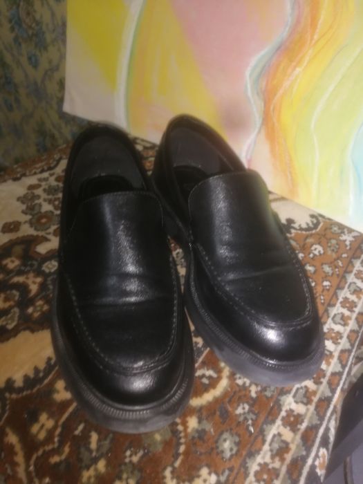 Продам женские туфли лоферы