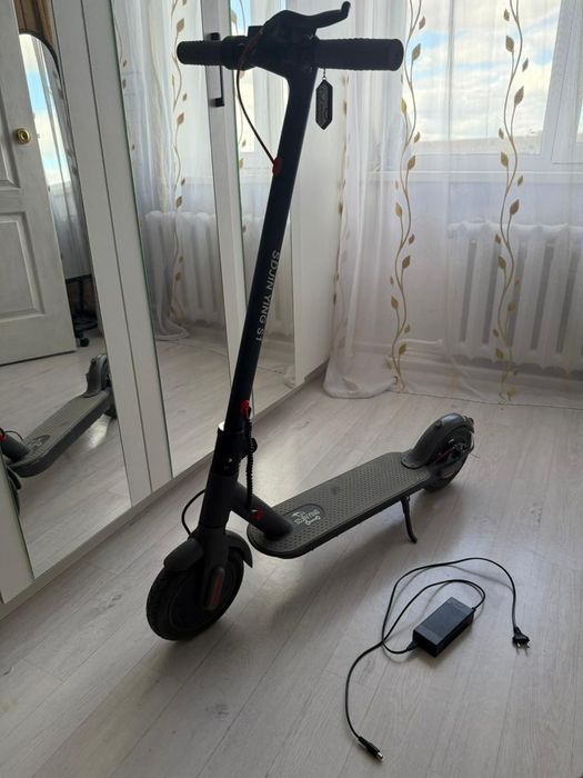 Продам самокат SDJIN YING S1