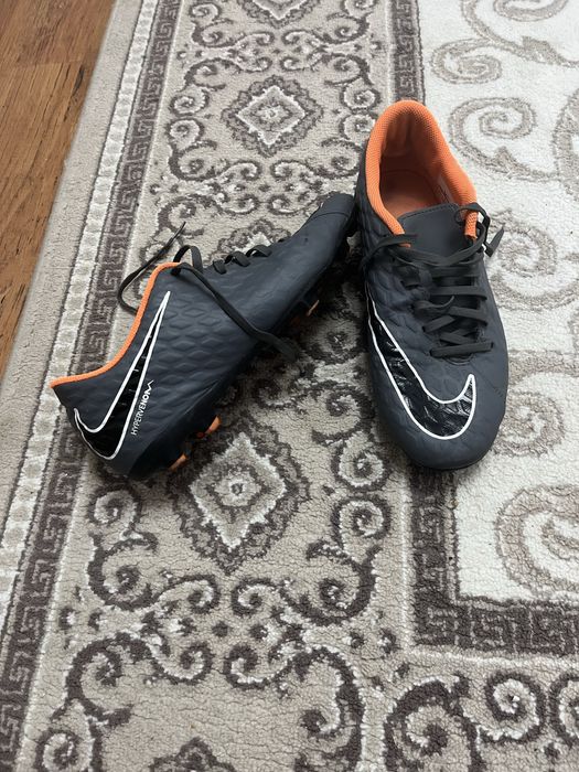 Ghete de fotbal NIKE hypervenom